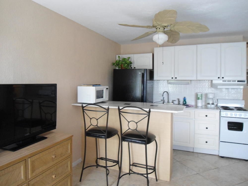 Malyn Resort St. Pete Beach Exterior photo