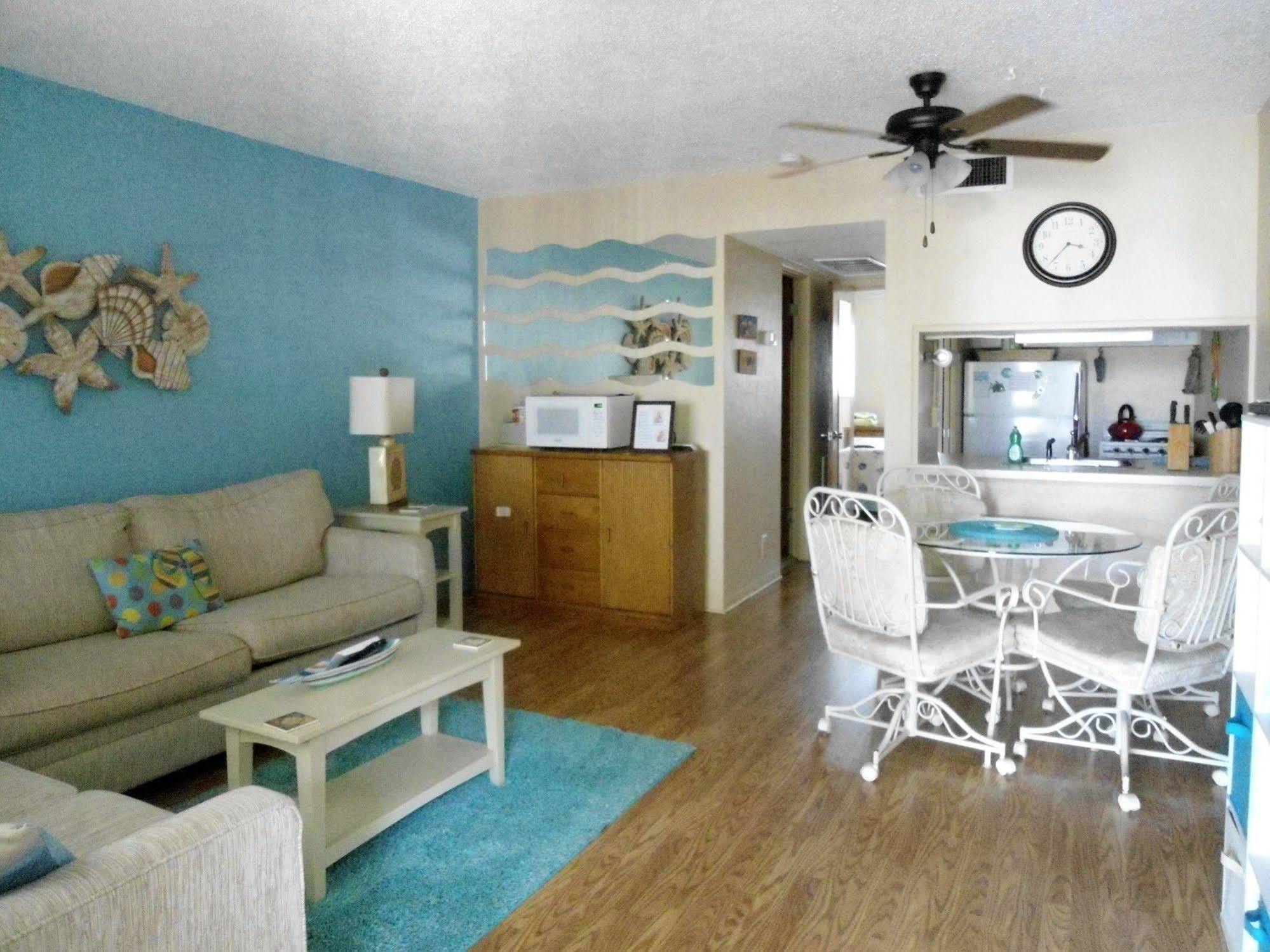 Malyn Resort St. Pete Beach Exterior photo